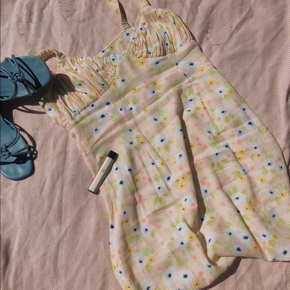 With Jean Grazia Dress - Picture 2 of 5